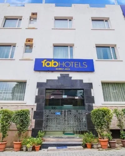 Fabhotel Marble Arch Hotel New Delhi Escorts