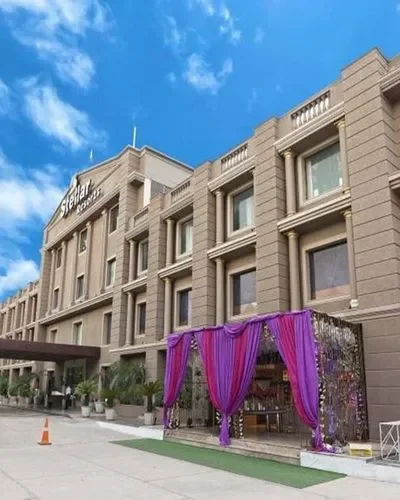 La Sagrita Hotel New Delhi Escorts