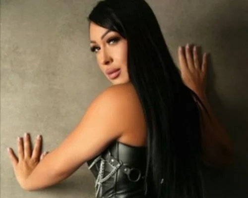 Mrunal Connaught Place Escort