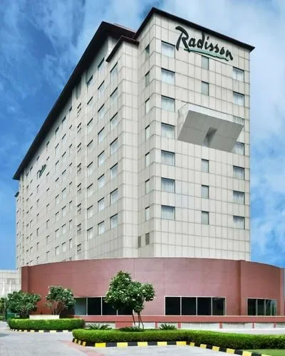 Radisson Blu Hotel Delhi Escorts