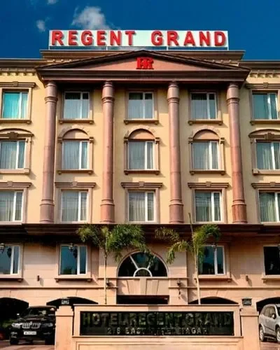 Regent Grand Hotel New Delhi Escorts