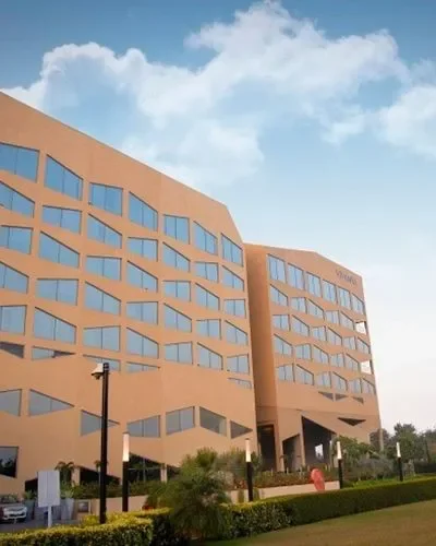 Vivanta Hotel New Delhi Escorts